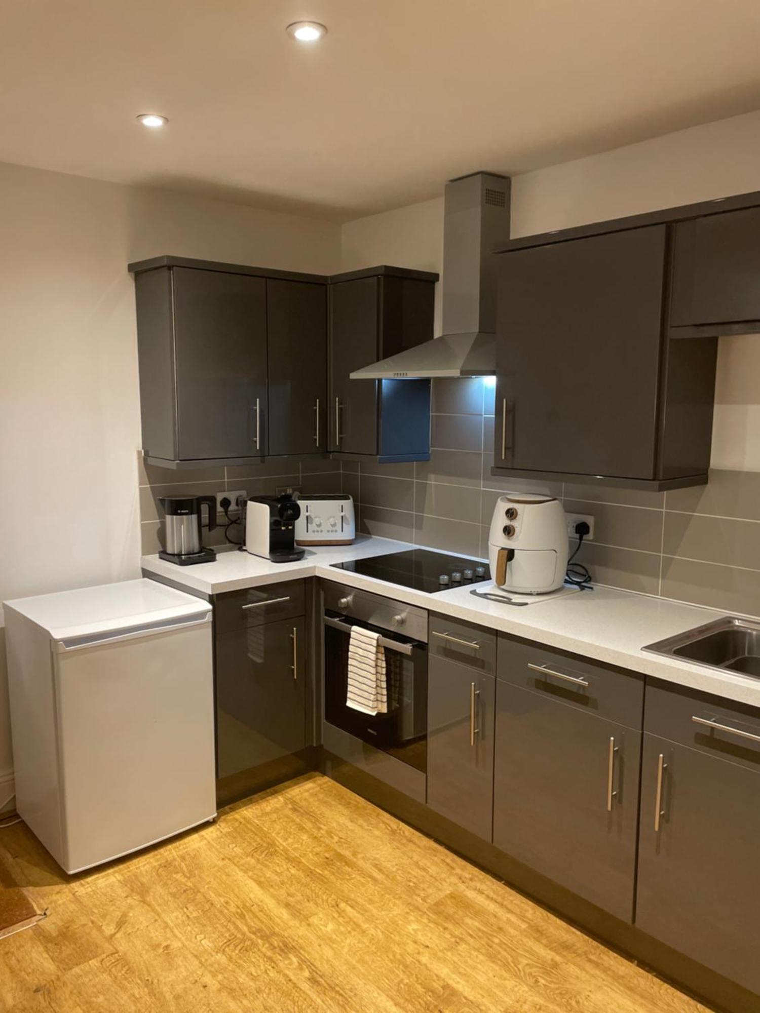 Cute 1 Bed Apartment 2 Mins From The Sea - Sleeps 4, Flat 8 The Gables, Church Street, Lyme Regis Dış mekan fotoğraf