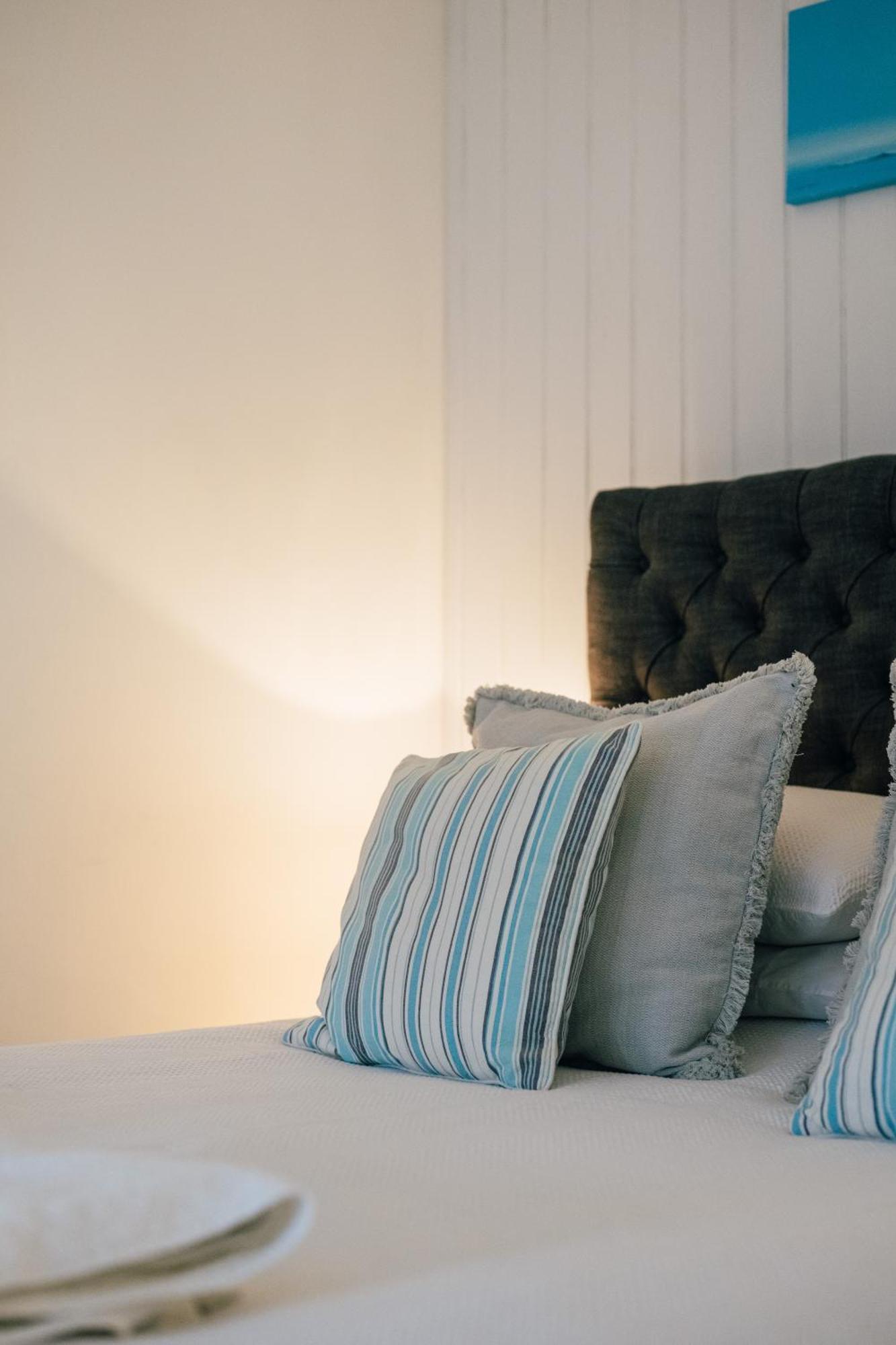 Cute 1 Bed Apartment 2 Mins From The Sea - Sleeps 4, Flat 8 The Gables, Church Street, Lyme Regis Dış mekan fotoğraf